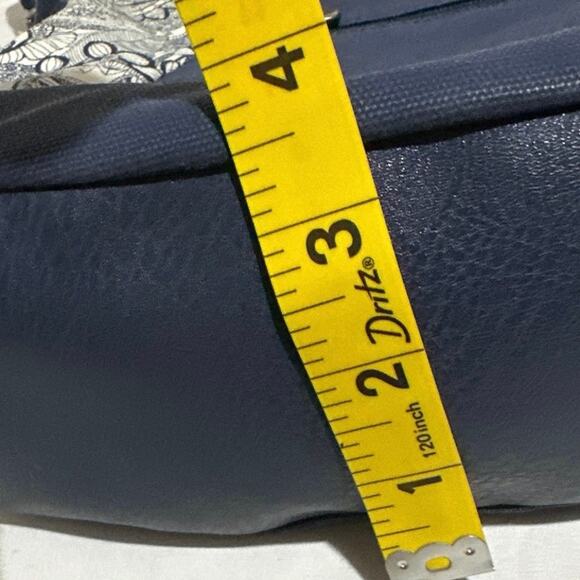 Sakroot Canvas Fold Over crossbody Hand bag clean blue& white W/owl & charms - Picture 15 of 16